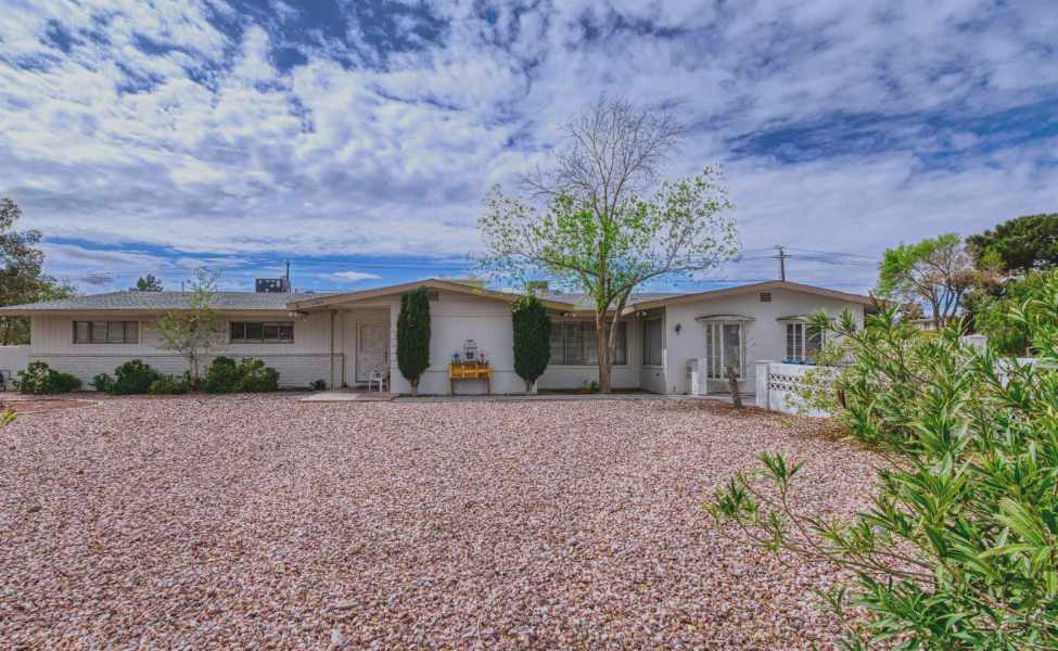 Smoke Ranch Sober Living Home